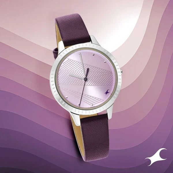 6267SL01_1.webp Fastrack Stunners Quartz Analog Purple Dial Leather Strap Watch for Girls (6267SL01)