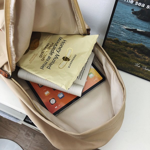 O1CN01FekUzx1ZvIThuD7zw_3974913256-0-cib.600x600.jpg Premium Large Student Travel Backpack Solid color