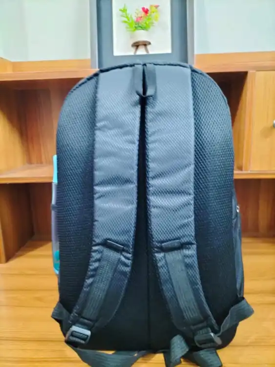Espiral-swifter-lightweight-laptop-backpack